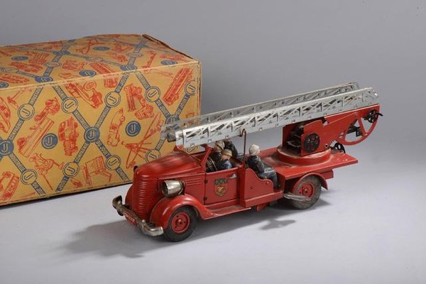 Les pompiers Tippco - Jouets Anciens de Collection
